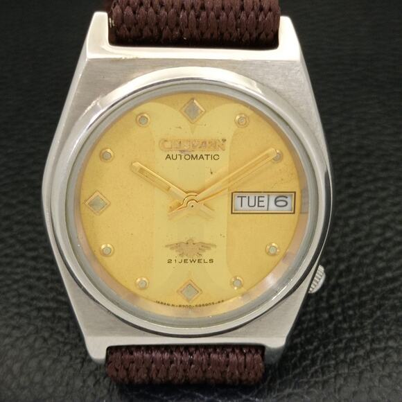 Vintage 1971 Citizen Automatic Mens Silver Watch W/daydate & Gold accents - Picture 4 of 9